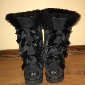 Ugg Bailey Bow Black